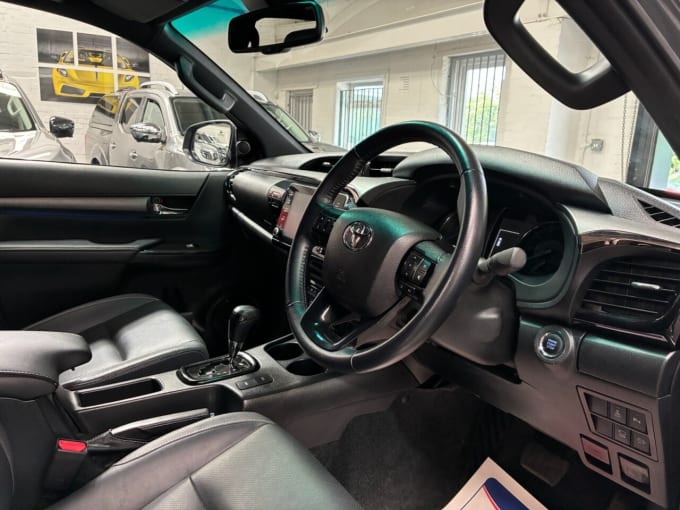 2025 Toyota Hi-lux
