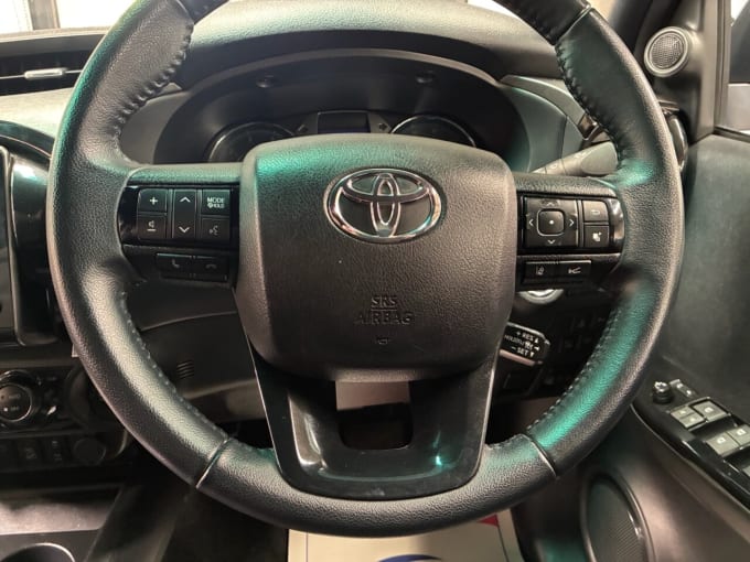 2025 Toyota Hi-lux