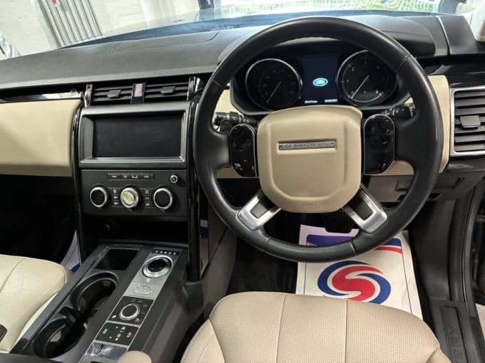 2025 Land Rover Discovery