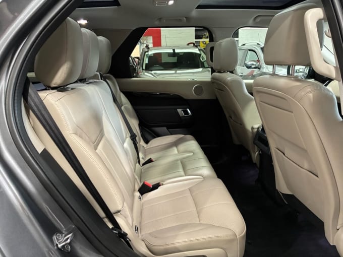 2025 Land Rover Discovery