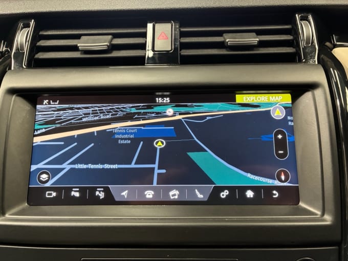 2025 Land Rover Discovery