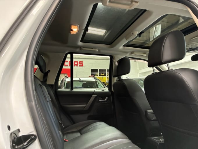 2025 Land Rover Freelander 2