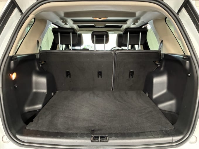 2025 Land Rover Freelander 2