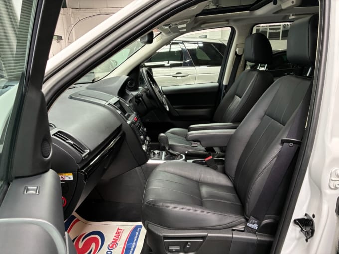 2025 Land Rover Freelander 2