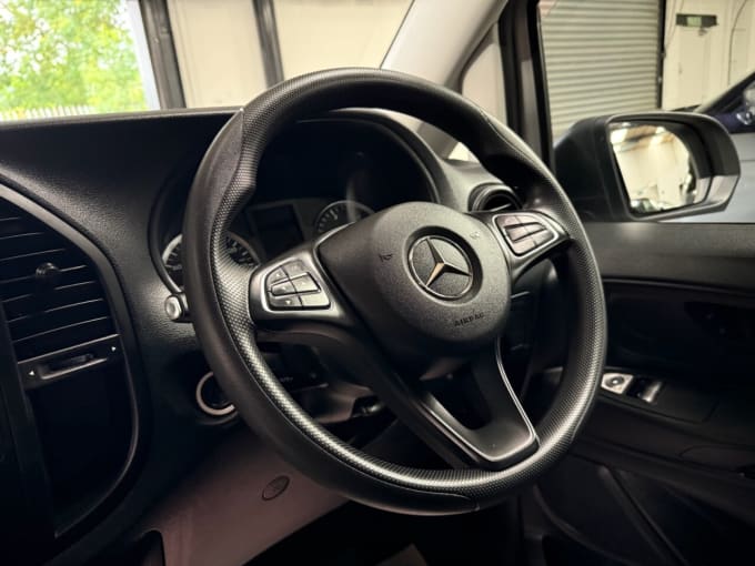 2025 Mercedes-benz Vito