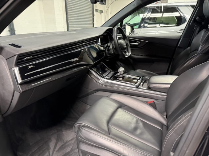 2025 Audi Q7