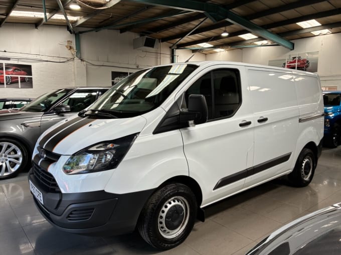 2025 Ford Transit Custom
