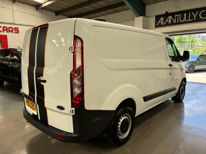 2025 Ford Transit Custom