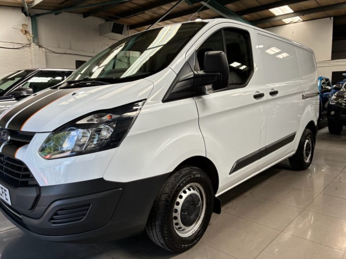 2025 Ford Transit Custom