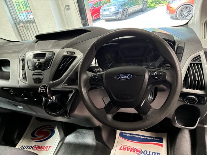 2025 Ford Transit Custom