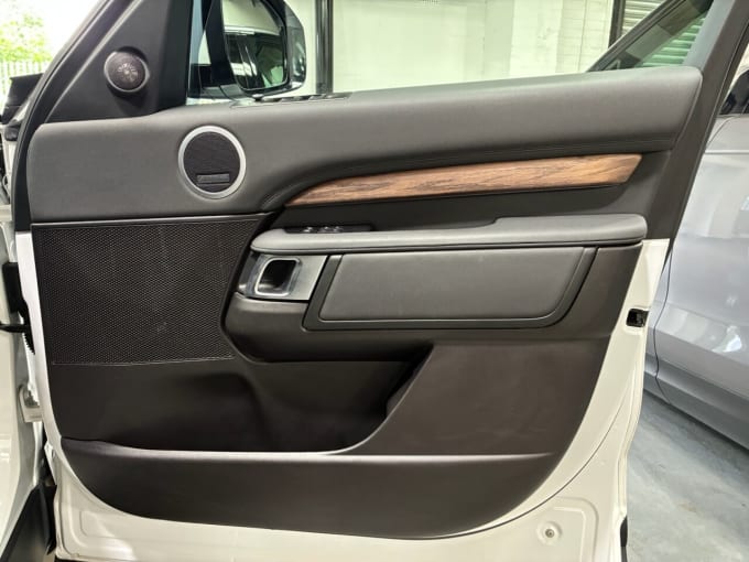 2025 Land Rover Discovery