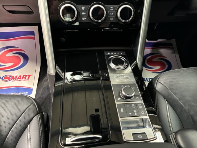 2025 Land Rover Discovery