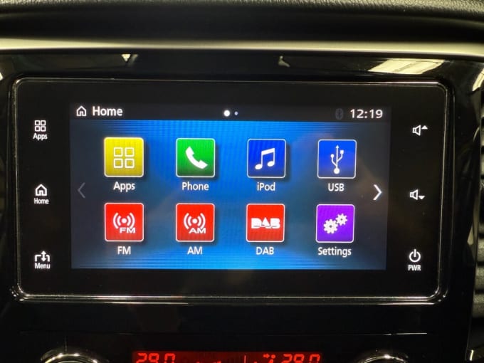 2025 Mitsubishi L200