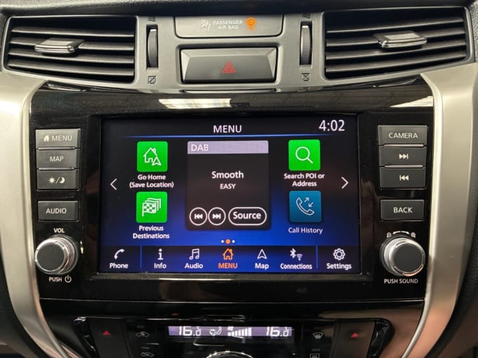 2025 Nissan Navara