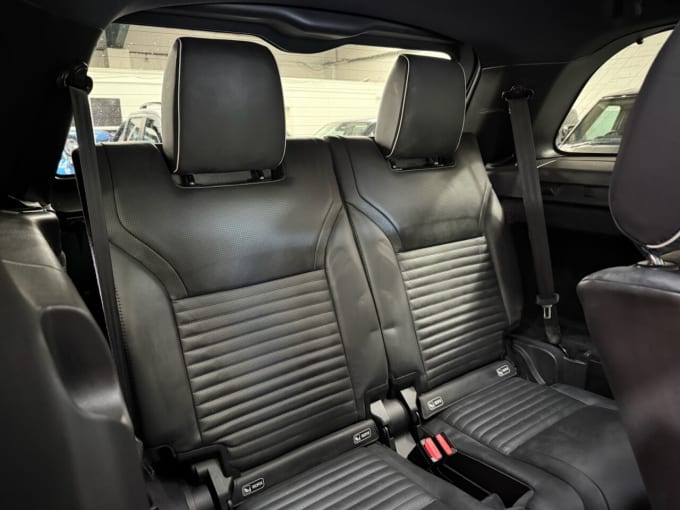 2025 Land Rover Discovery