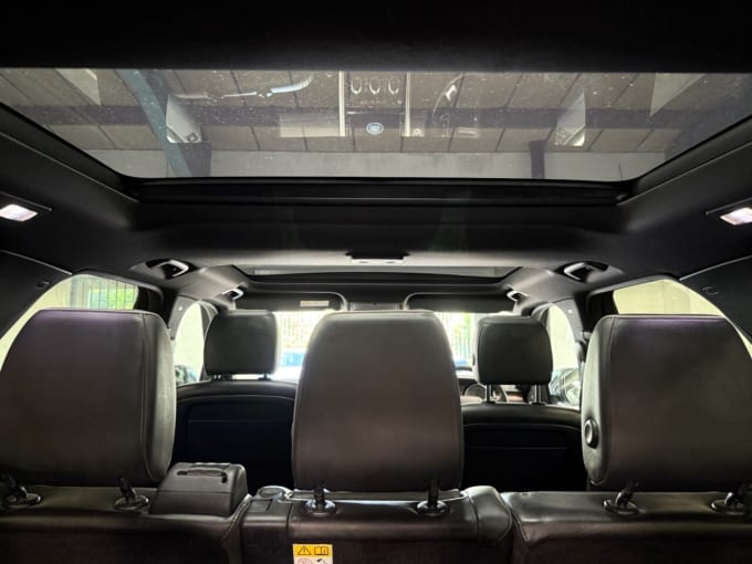 2025 Land Rover Discovery