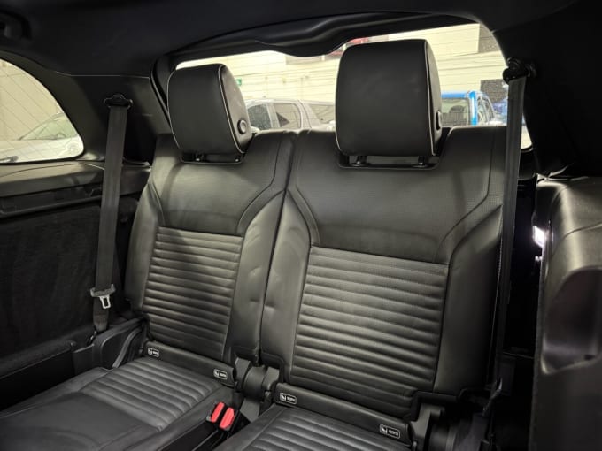 2025 Land Rover Discovery