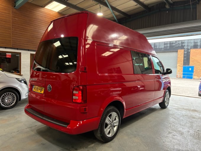 2025 Volkswagen Transporter