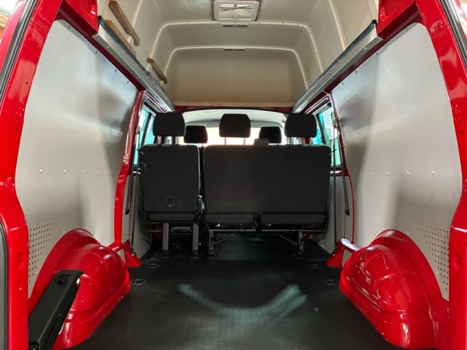 2025 Volkswagen Transporter