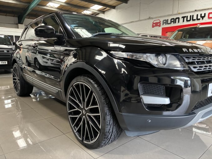 2025 Land Rover Range Rover Evoque