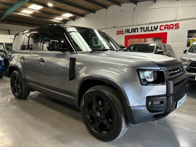 2025 Land Rover Defender