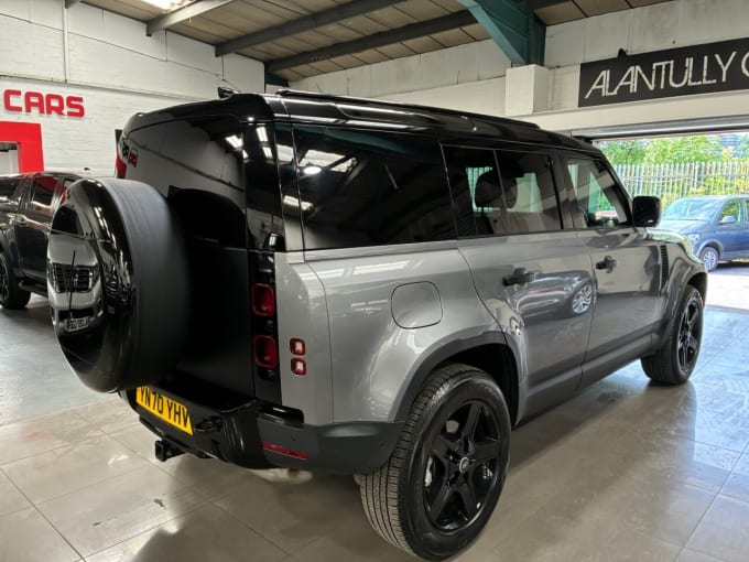 2025 Land Rover Defender