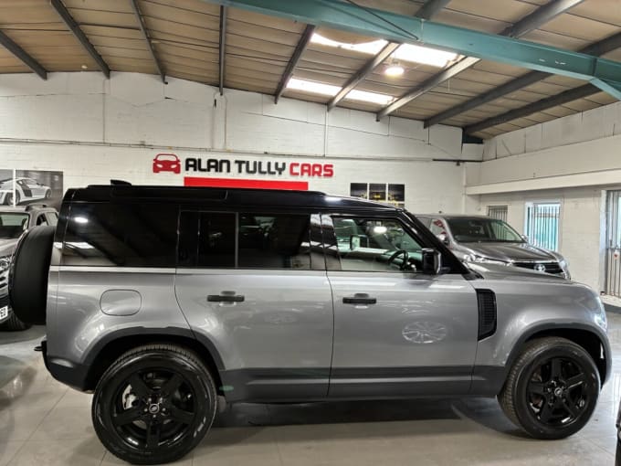 2025 Land Rover Defender