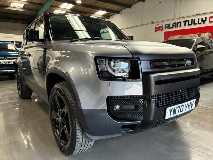 2025 Land Rover Defender