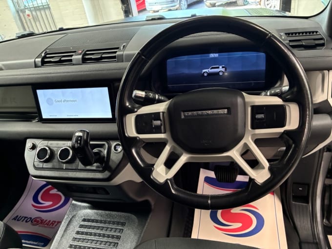 2025 Land Rover Defender