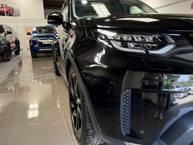 2025 Land Rover Discovery