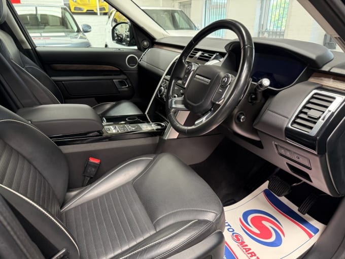 2025 Land Rover Discovery