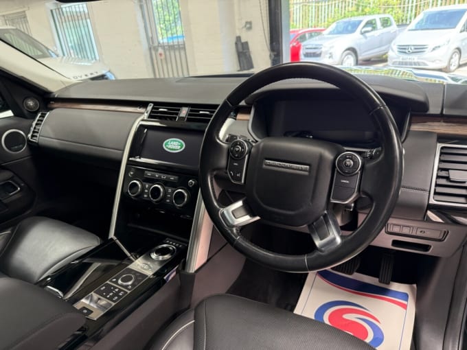 2025 Land Rover Discovery