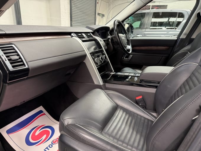 2025 Land Rover Discovery