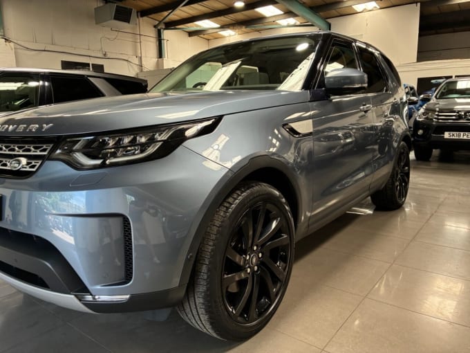 2025 Land Rover Discovery
