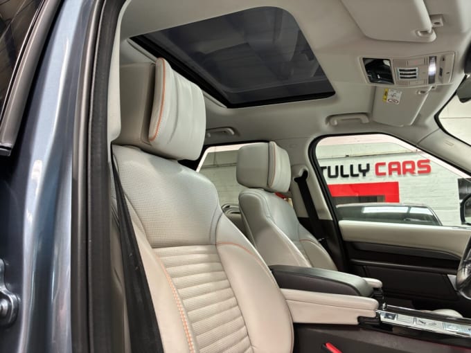 2025 Land Rover Discovery