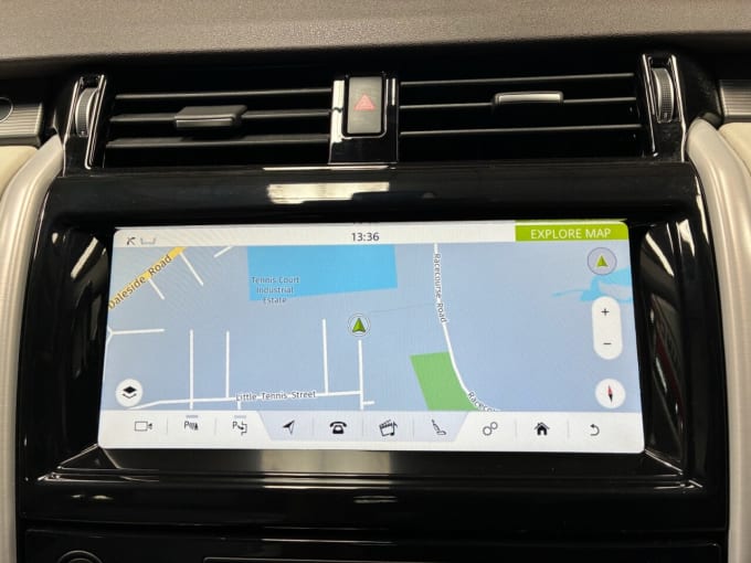 2025 Land Rover Discovery