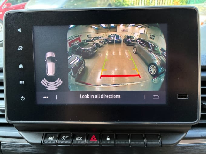 2025 Renault Trafic