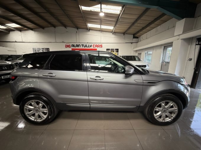 2025 Land Rover Range Rover Evoque