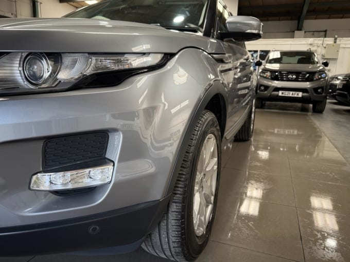 2025 Land Rover Range Rover Evoque