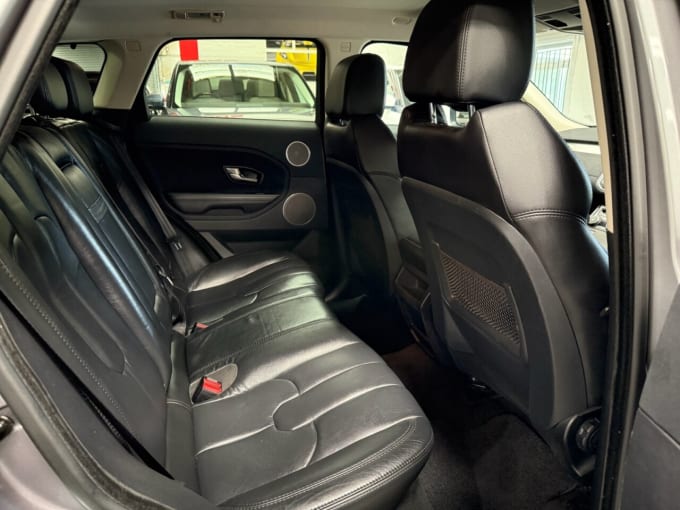 2025 Land Rover Range Rover Evoque