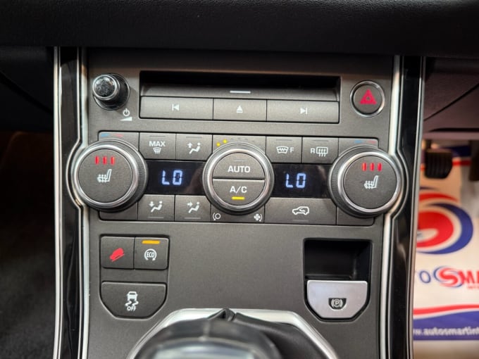 2025 Land Rover Range Rover Evoque