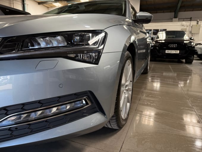 2025 Skoda Superb