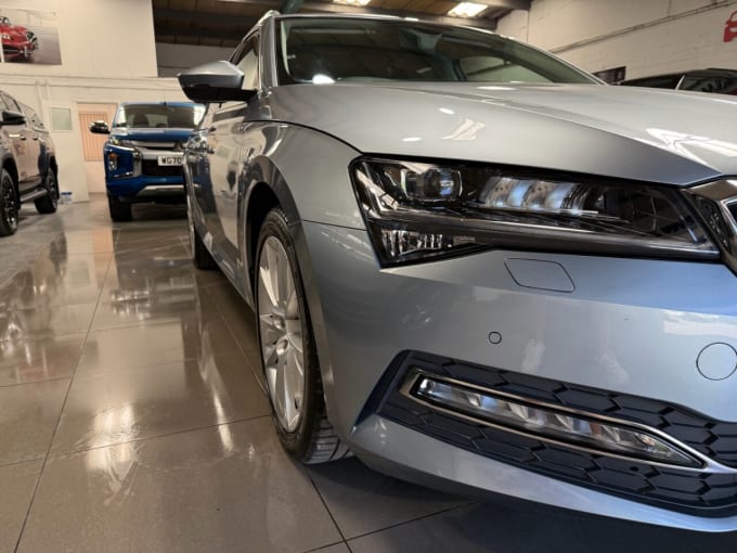 2025 Skoda Superb