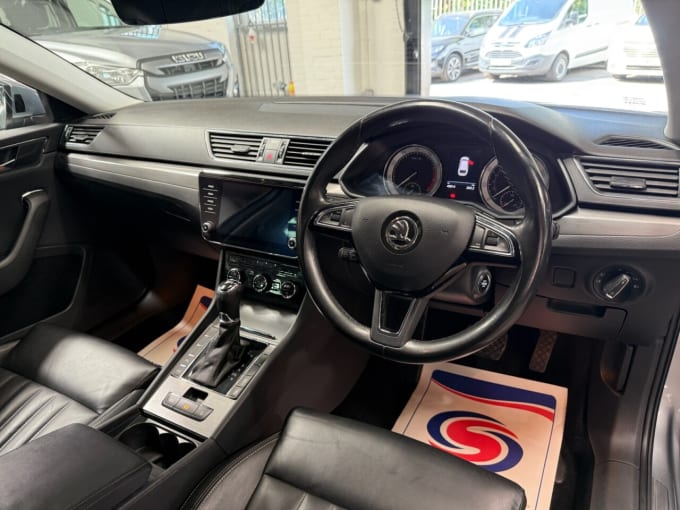 2025 Skoda Superb