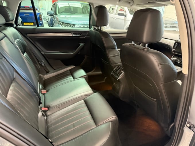 2025 Skoda Superb