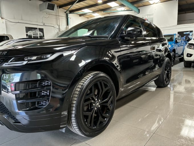 2025 Land Rover Range Rover Evoque