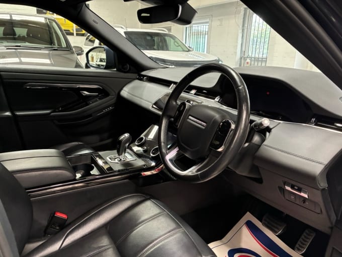 2025 Land Rover Range Rover Evoque