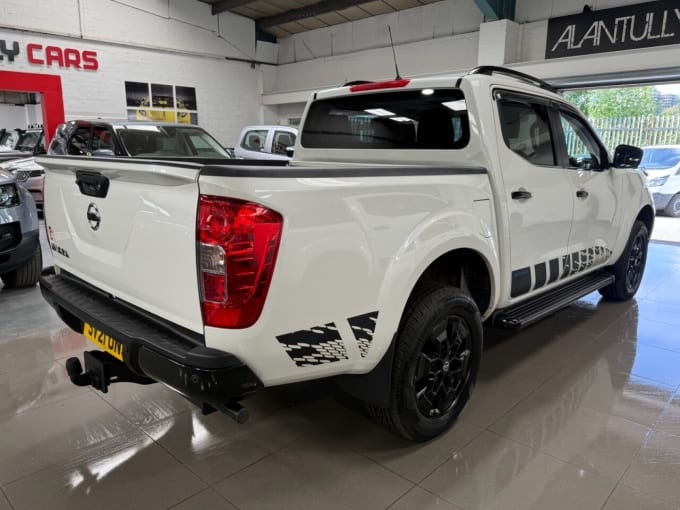 2025 Nissan Navara