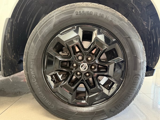 2025 Nissan Navara