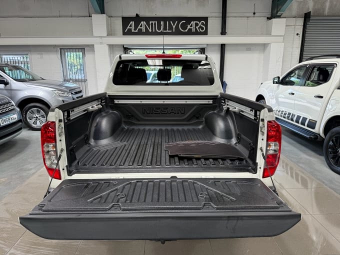 2025 Nissan Navara
